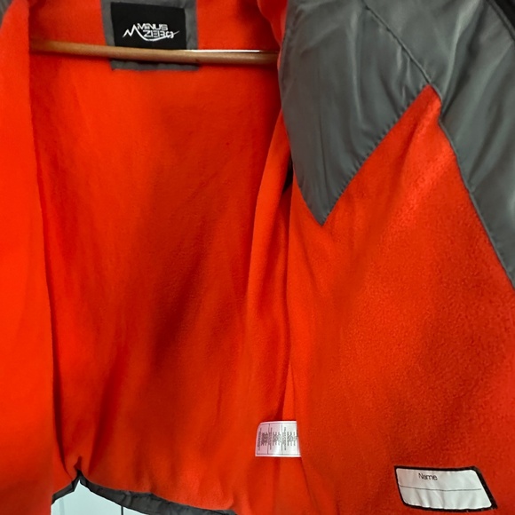 Minus Zero Boys Puffer Jacket | Size L (14/16) | Gray with Orange Lining - Picture 7 of 9